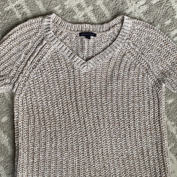 •American Eagle• Knit V-Neck Chunky Sweater - Picture 4 of 12
